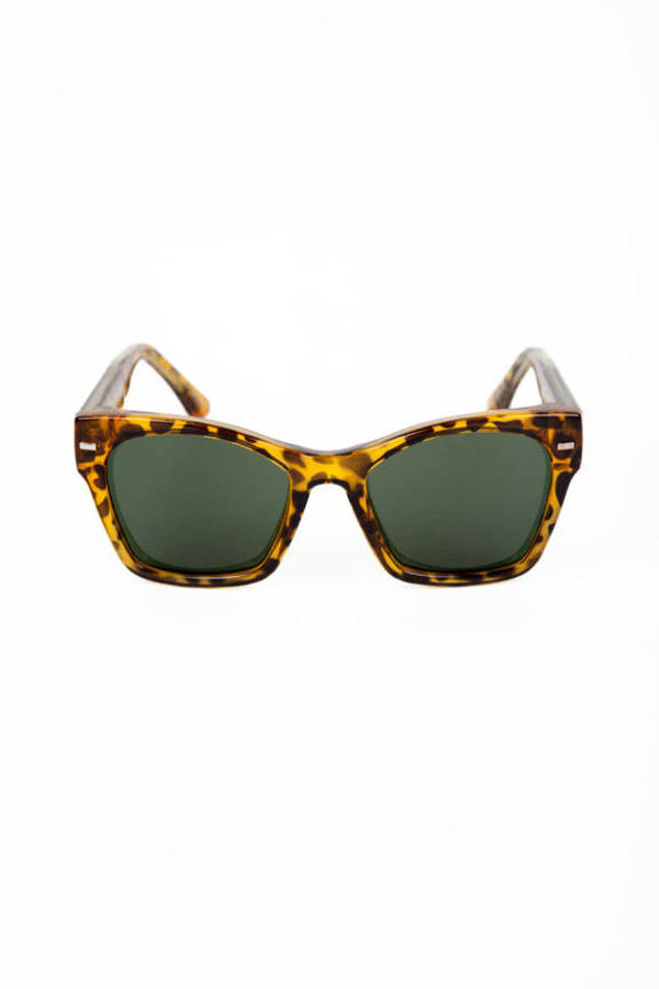 Coco Sunglasses in Tortoise - $20 | Tobi US