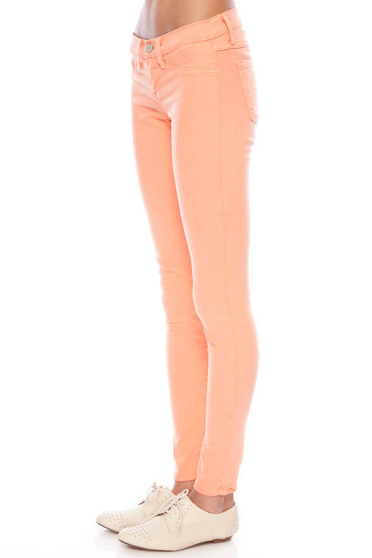 Colored Skinny Jeans in Apricot 40 Tobi US