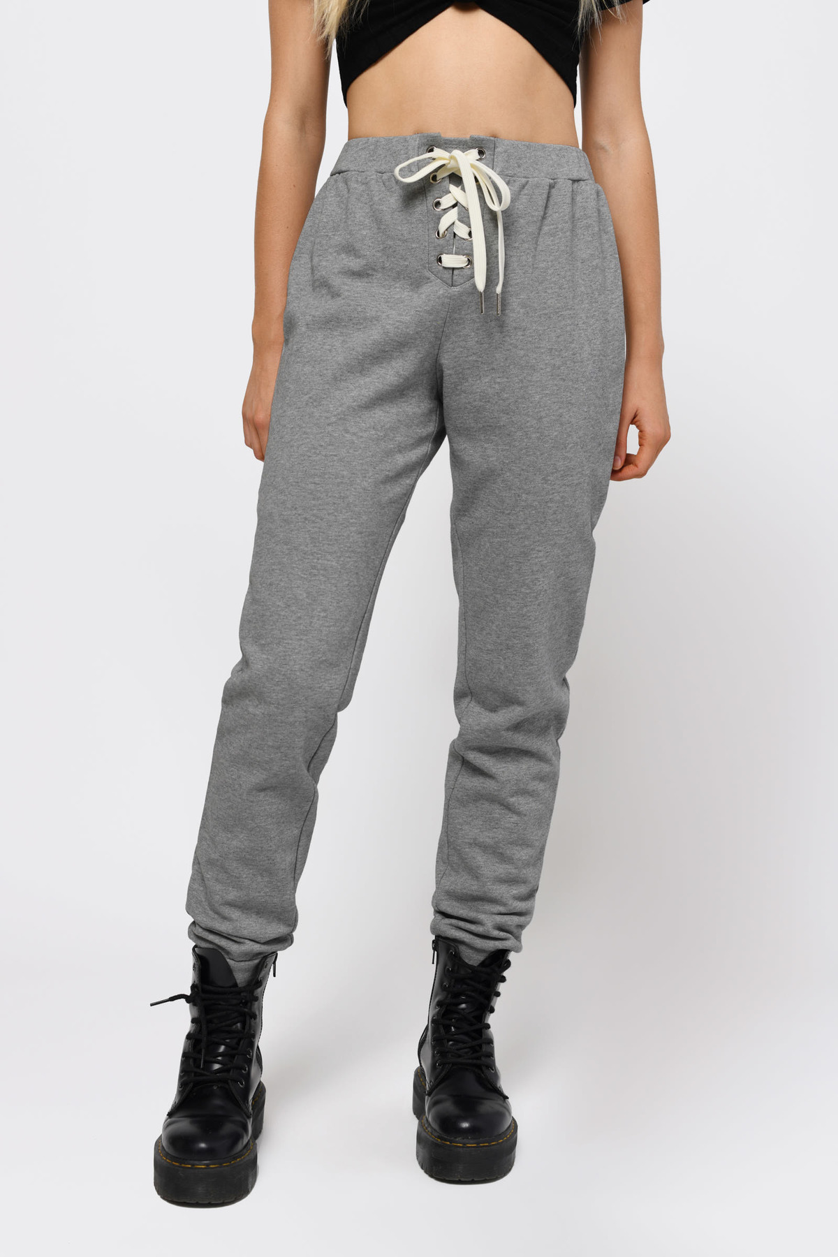 lace up joggers