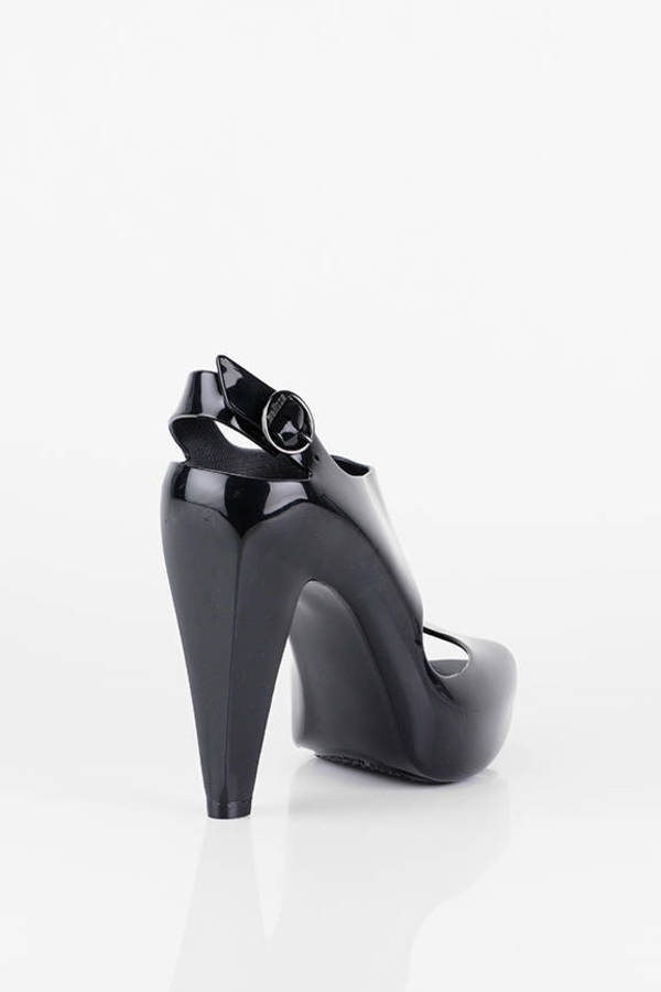 Melissa Amazonas Platform Sandals in Black - $40 | Tobi US