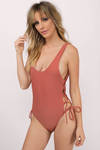 Taking Sides Rust One Piece