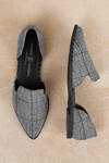 Chinese Laundry Emy Black And White Pointed Flats